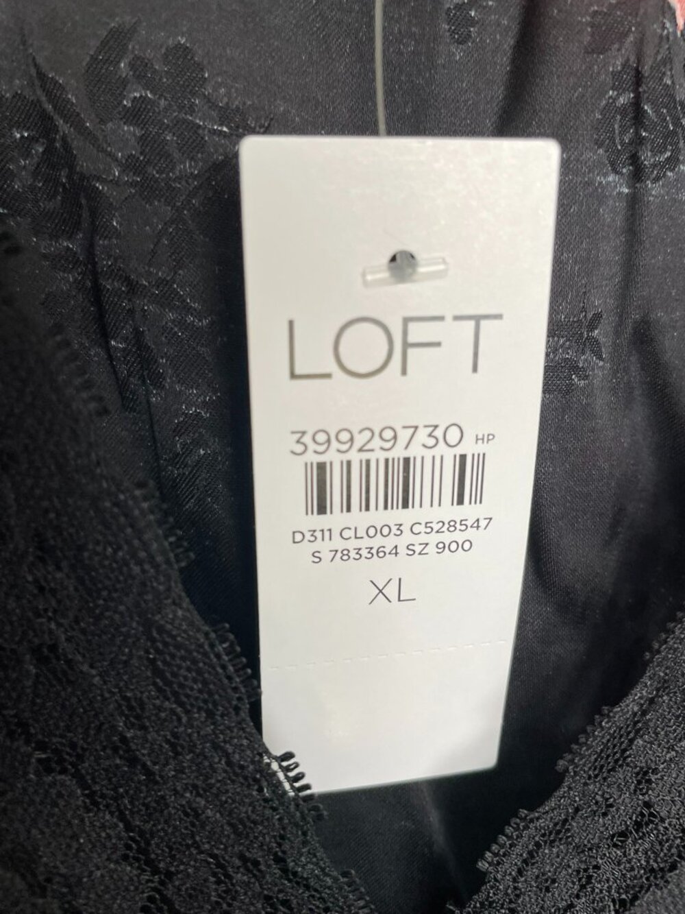 LOFT Black Red Floral Lace Trim V-Neck BlouseTop XL NWT - Picture 5 of 9